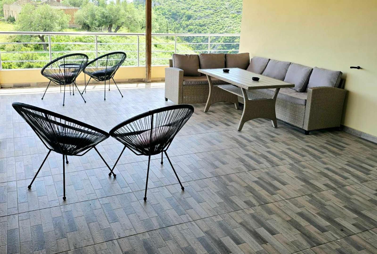 Philoxenia Guest House Himare Buitenkant foto