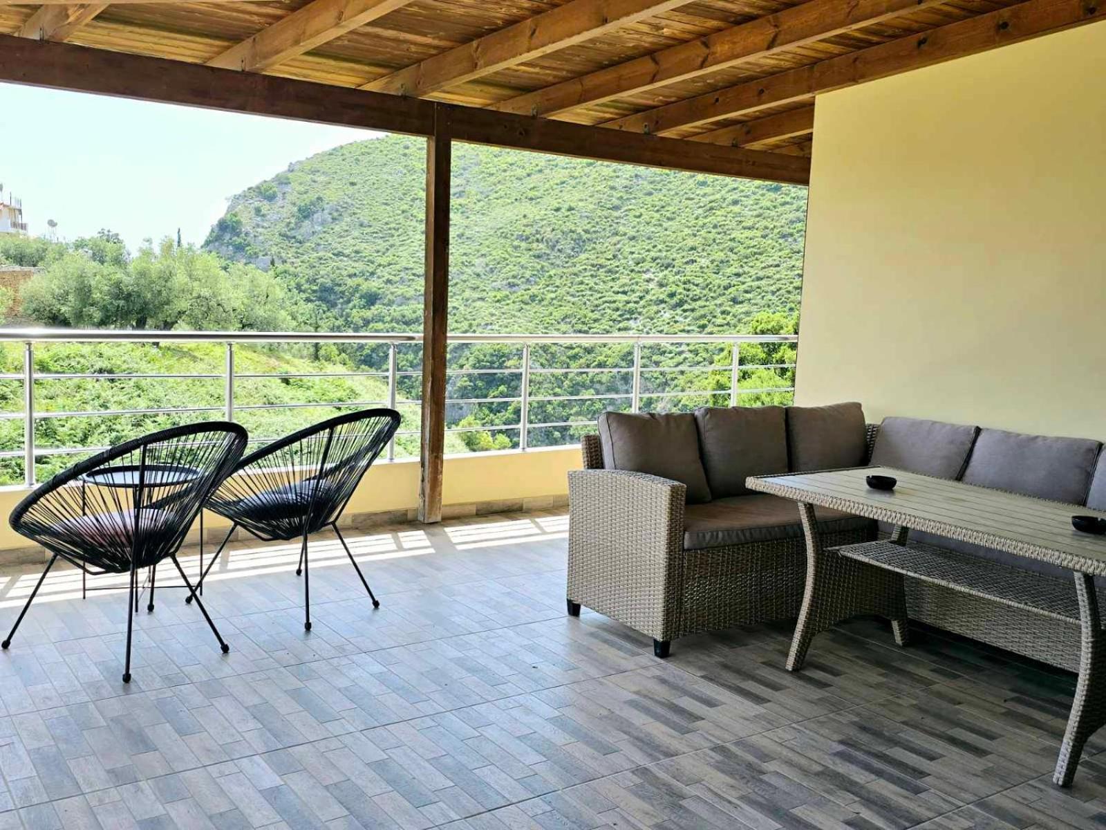 Philoxenia Guest House Himare Buitenkant foto